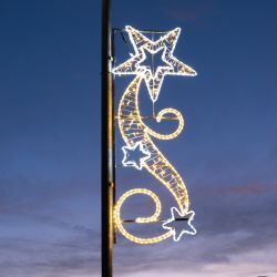 Giant Pre-Lit LED Flourishing Star Pole Mount 2D Wire Frame Decor